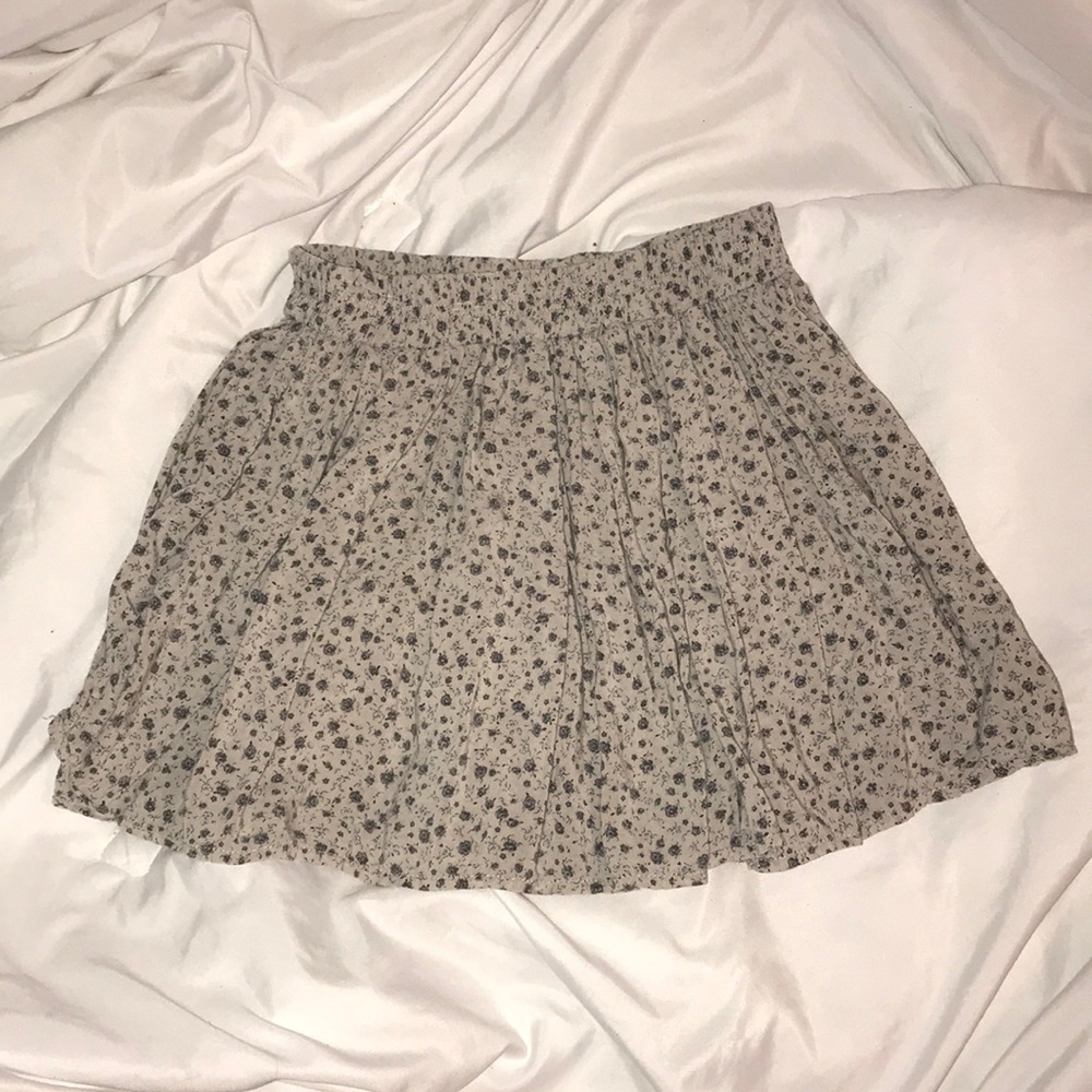 Brandy Melville skirt